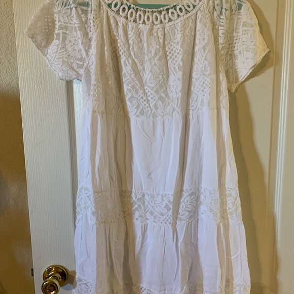 Italy Moda white eyelet, dress size medium - Picture 2 of 4